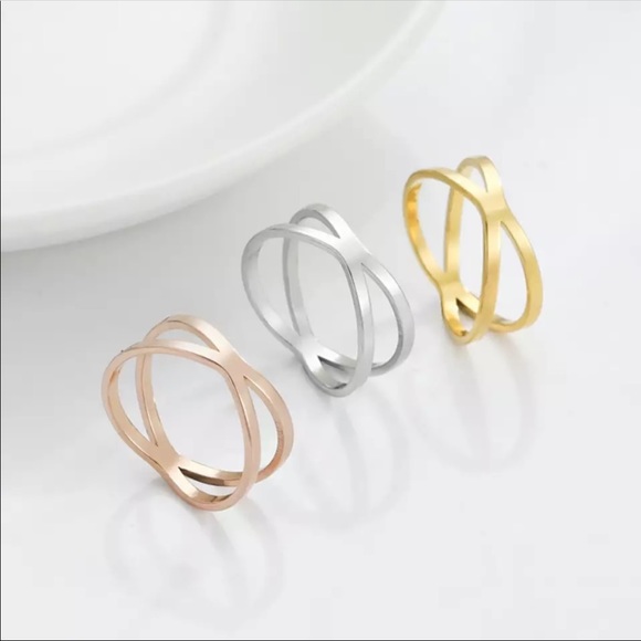 CRISS CROSS GOLD Stainless Steel Ring Minimalist SIZE 10 with GIFT Bag - Picture 7 of 10